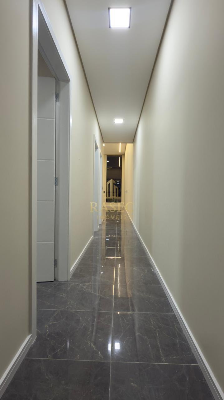 Casa à venda com 3 quartos, 1 suíte, 2 vagas e 109m² no São João, Brusque (SC) — foto 7 de 13