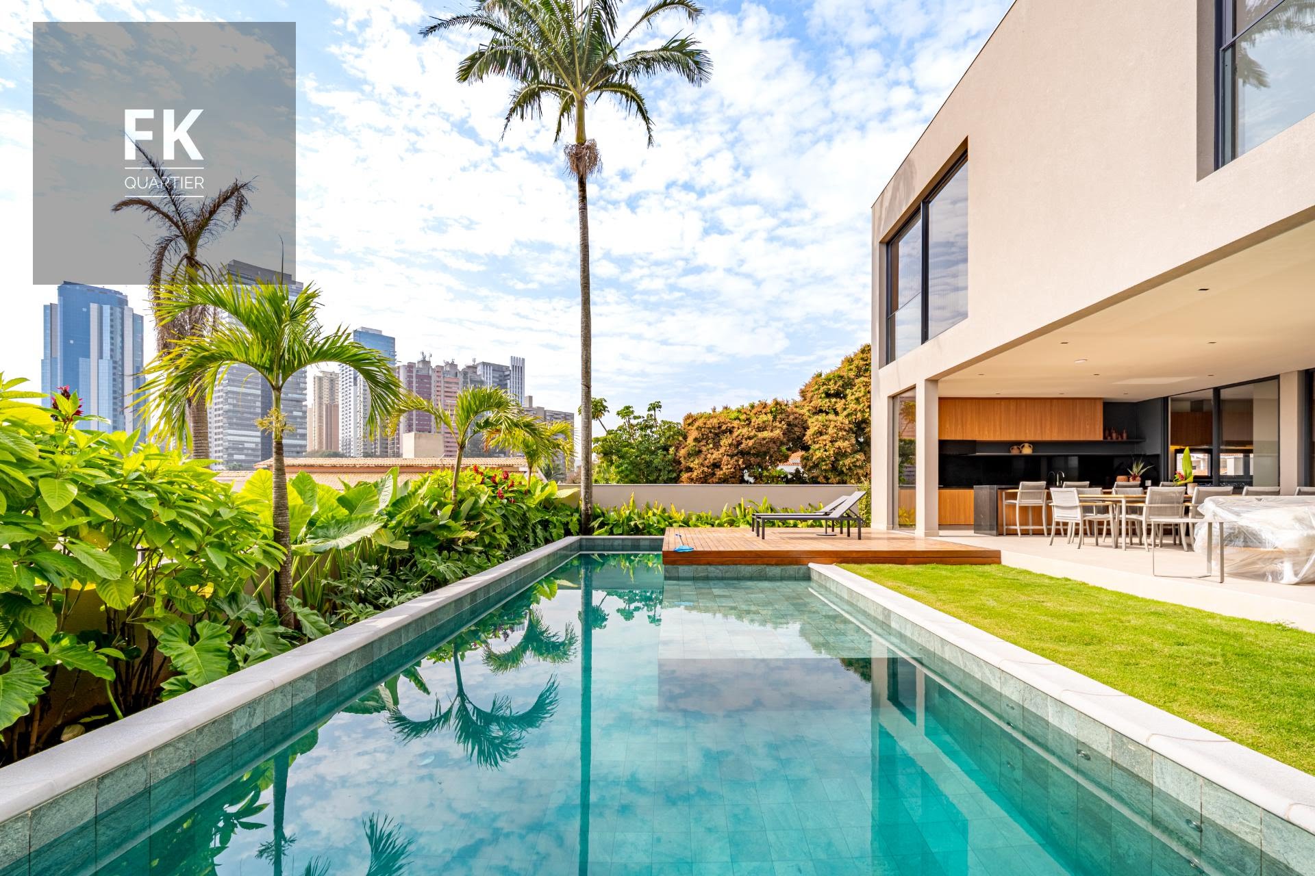 Casa à venda com 4 quartos, 4 suítes, 3 vagas e 535m² no Alphaville Residencial Dois, Barueri (SP) — foto 22 de 30