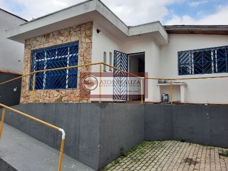 Alugue Casa Comercial vaga para 7 carros em Cidade Ademar 