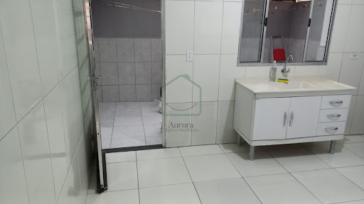 Casa à Venda em Vila Urupes, Suzano - 2 Dormitórios