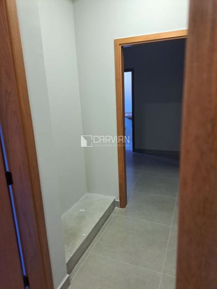 Casa à venda com 3 quartos, 3 suítes, 4 vagas e 152m² no Vila do Golf, Ribeirão Preto (SP) — foto 16 de 20