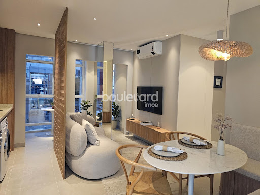 Apartamento de 2 Dormitórios | 1 Suíte | Centro | São José