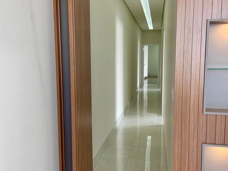 Casa à venda com 3 quartos, 3 suítes, 4 vagas e 235m² no Jardim Residencial Maria Dulce, Indaiatuba (SP) — foto 13 de 30