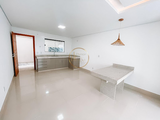 Venda: Apartamento 2 Dormitórios no Centro de Porto Seguro