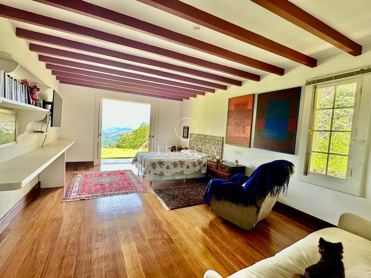 suite-trinitaimobiliaria-sitioararas