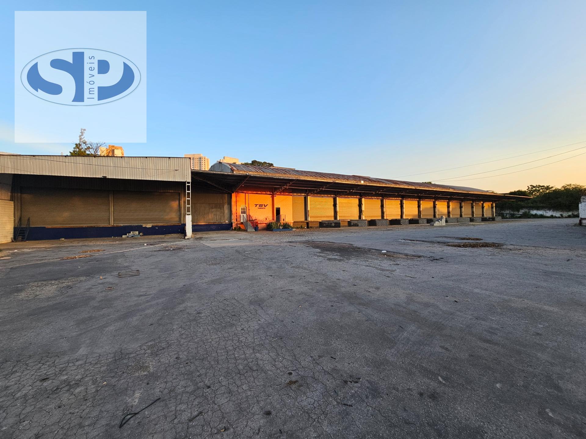 Depósito-Galpão, 9071 m² - Foto 1