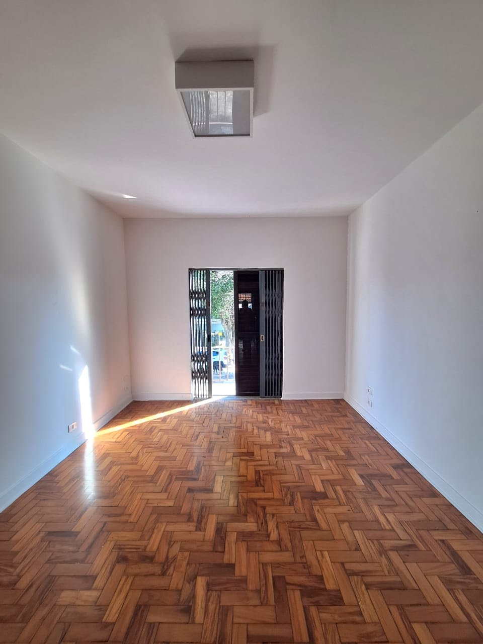 Casa para alugar com 3 quartos, 1 suíte, 2 vagas e 156m² no Planalto Paulista, São Paulo (SP) — foto 2 de 30