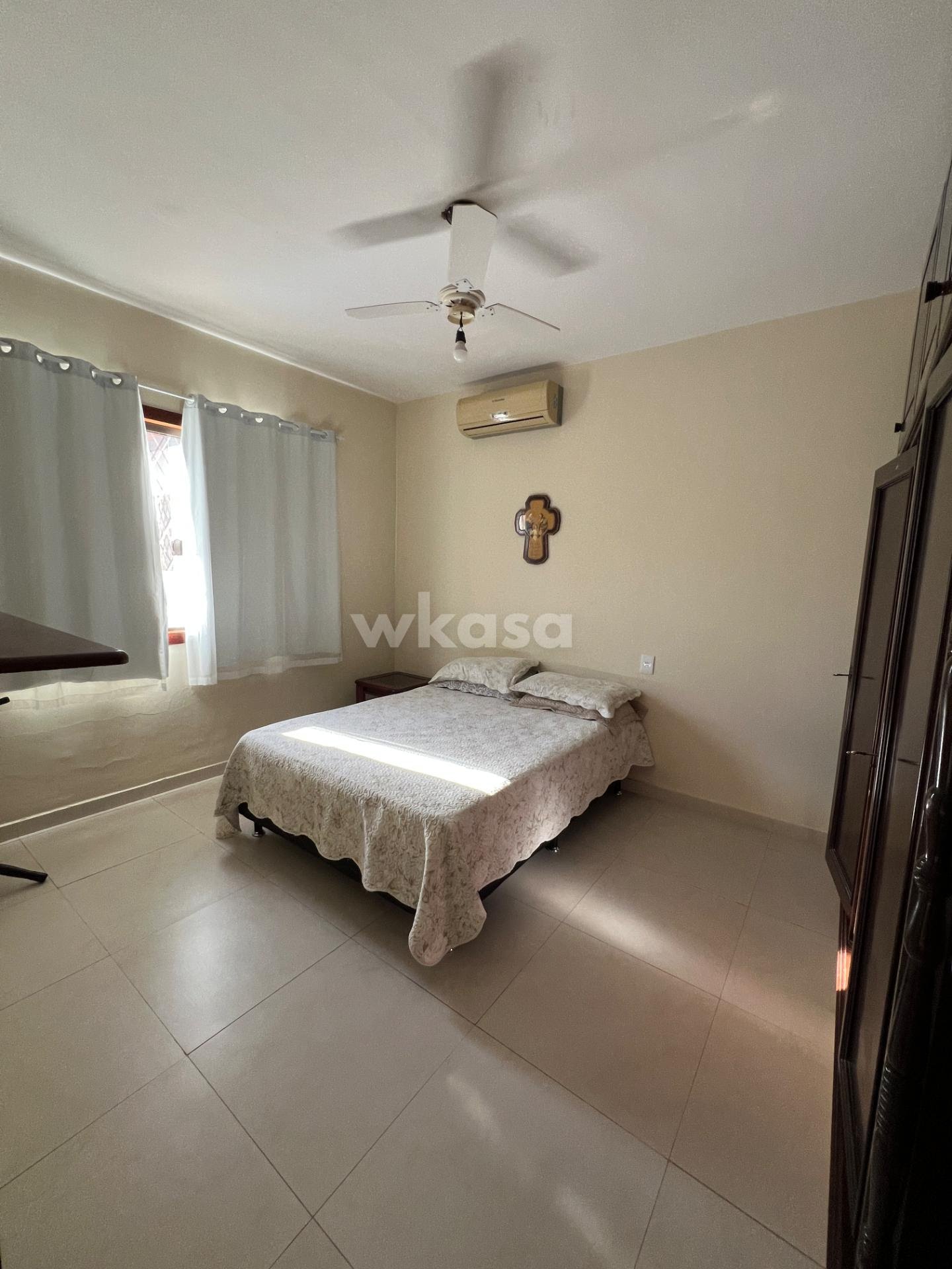 Casa à venda com 5 quartos, 2 suítes, 6 vagas e 200m² no Manguinhos, Serra (ES) — foto 17 de 30