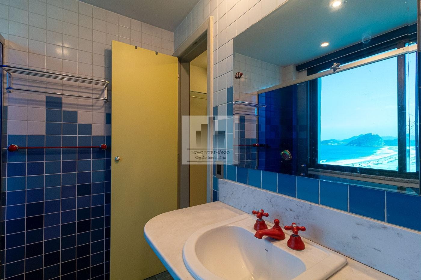 Cobertura à venda com 4 quartos, 4 suítes, 1 vaga e 425m² no Copacabana, Rio de Janeiro (RJ) — foto 26 de 30