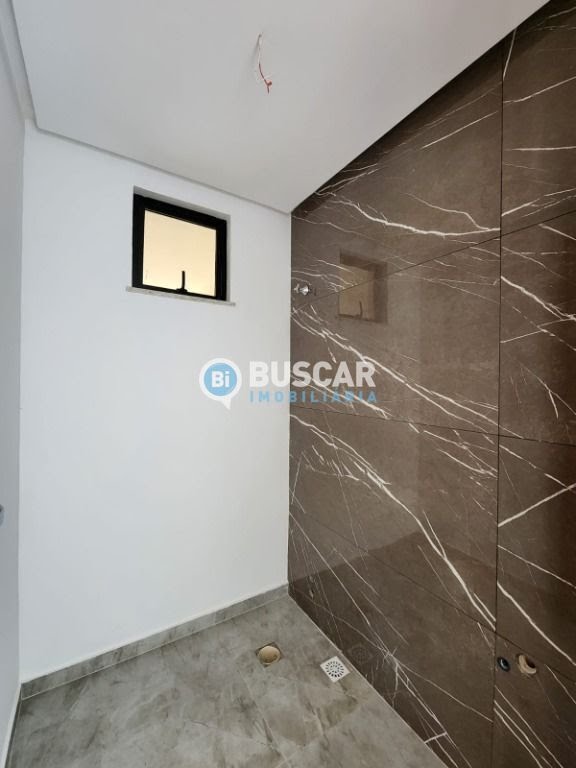 Casa à venda com 4 quartos, 4 suítes, 2 vagas e 206m² no Nova Esperança, Feira de Santana (BA) — foto 10 de 14