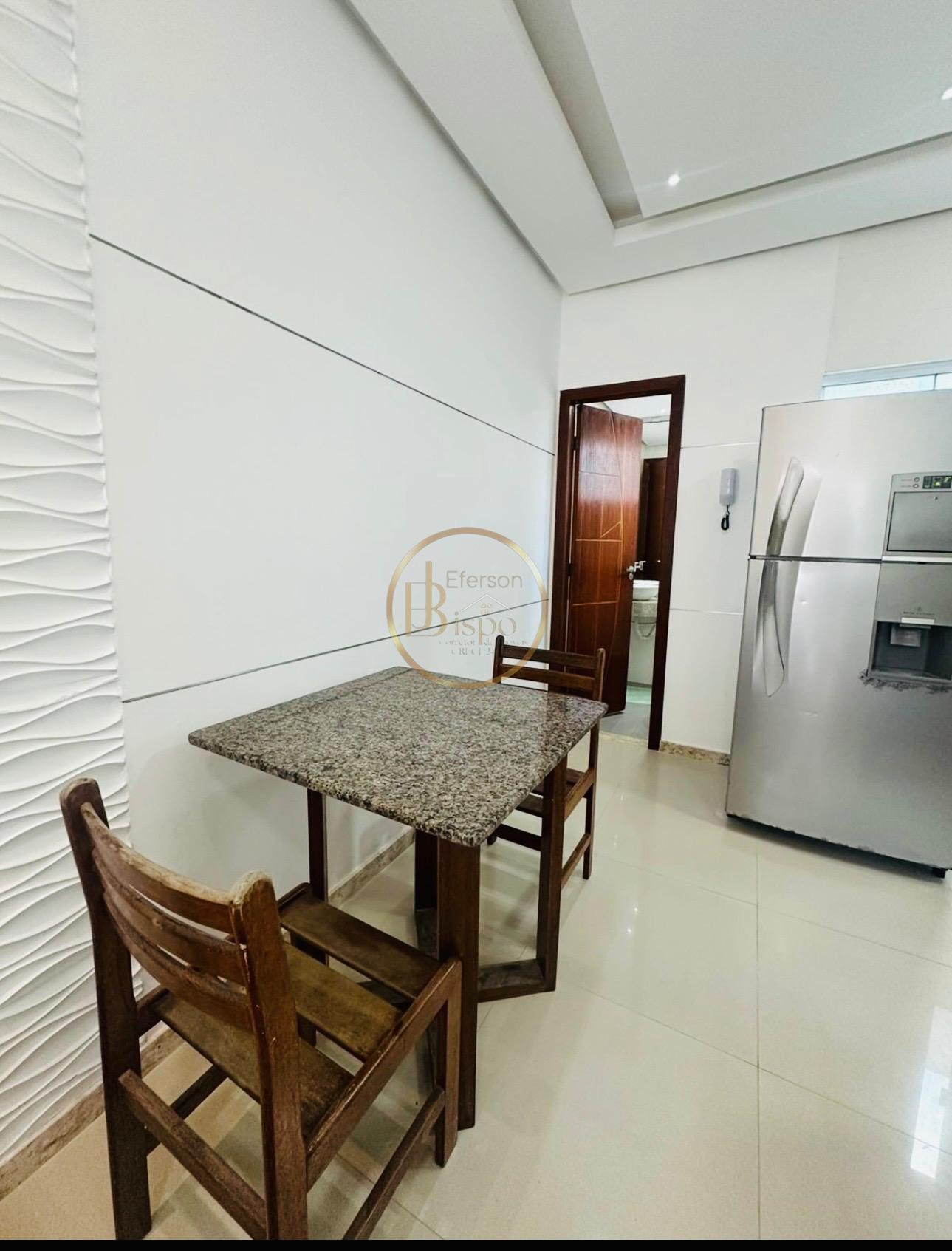 Apartamento para alugar com 2 quartos, 2 suítes, 1 vaga e 90m² no Praia de Taperapuã, Porto Seguro (BA) — foto 5 de 11