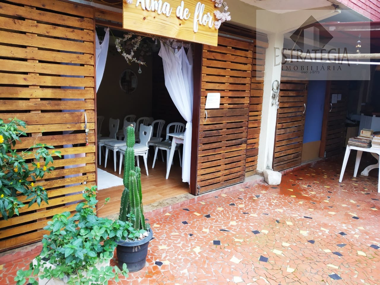 Casa à venda com 4 quartos, 2 suítes, 3 vagas e 385m² no Mosela, Petrópolis (RJ) — foto 7 de 16