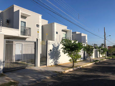 Sobrado à venda no Bairro Jardim Califórnia
