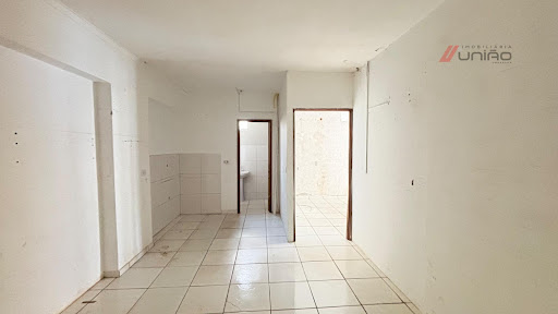 Salas/Lojas/Apartamentos a Venda na Zona III  -  Umuarama