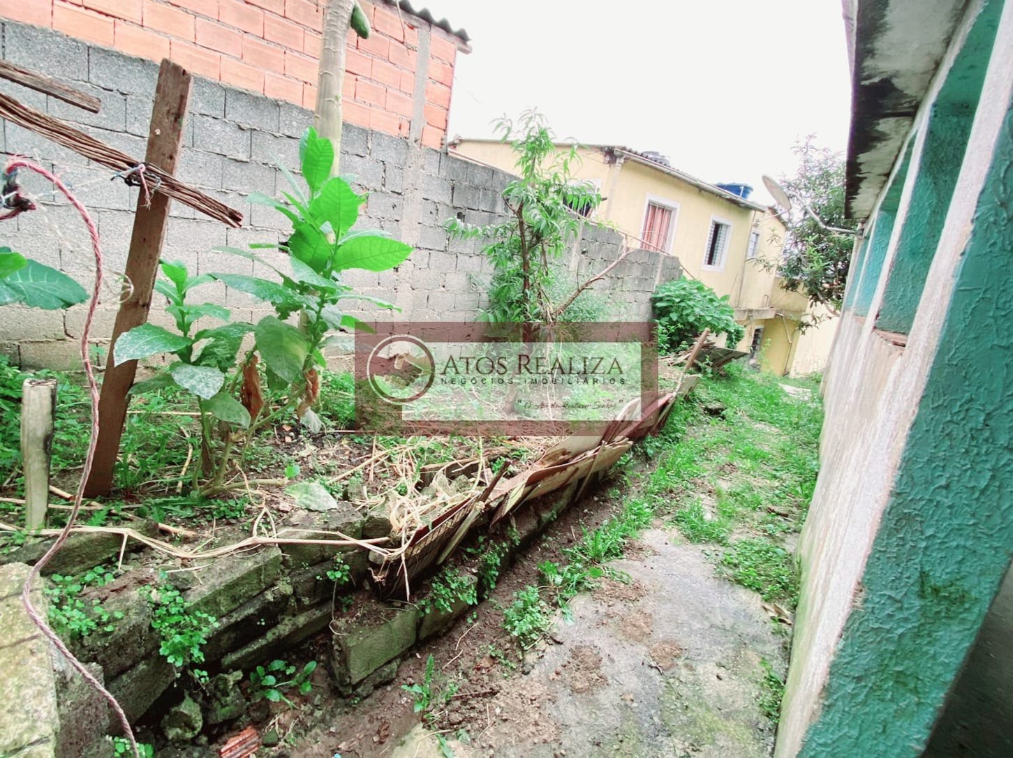 Casa à venda com 2 quartos, 2 banheiros, 6 vagas e 250m² no Jardim dos Manacas, São Paulo (SP) — foto 2 de 9