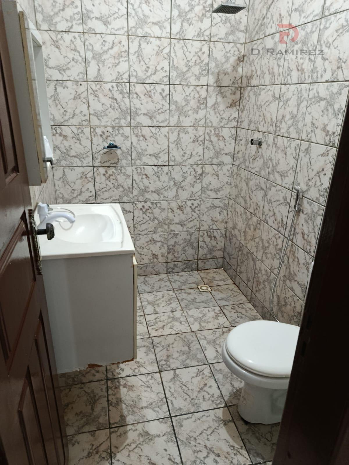 Casa à venda com 5 quartos, 1 suíte, 2 vagas e 250m² no Cohama, São Luís (MA) — foto 20 de 26