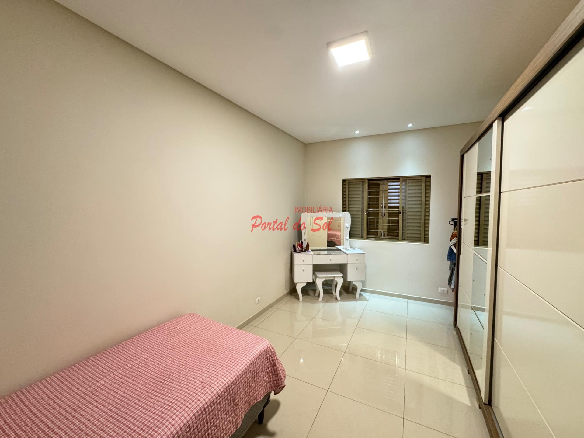 Casa à venda com 3 quartos, 1 suíte, 3 vagas e 383m² no Jardim Altvater, Santo Antônio da Platina (PR) — foto 17 de 21