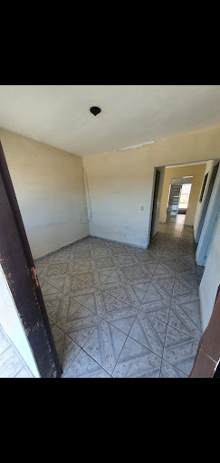 Casa à Venda em Jardim Nova Esperança - 3 Dormitórios