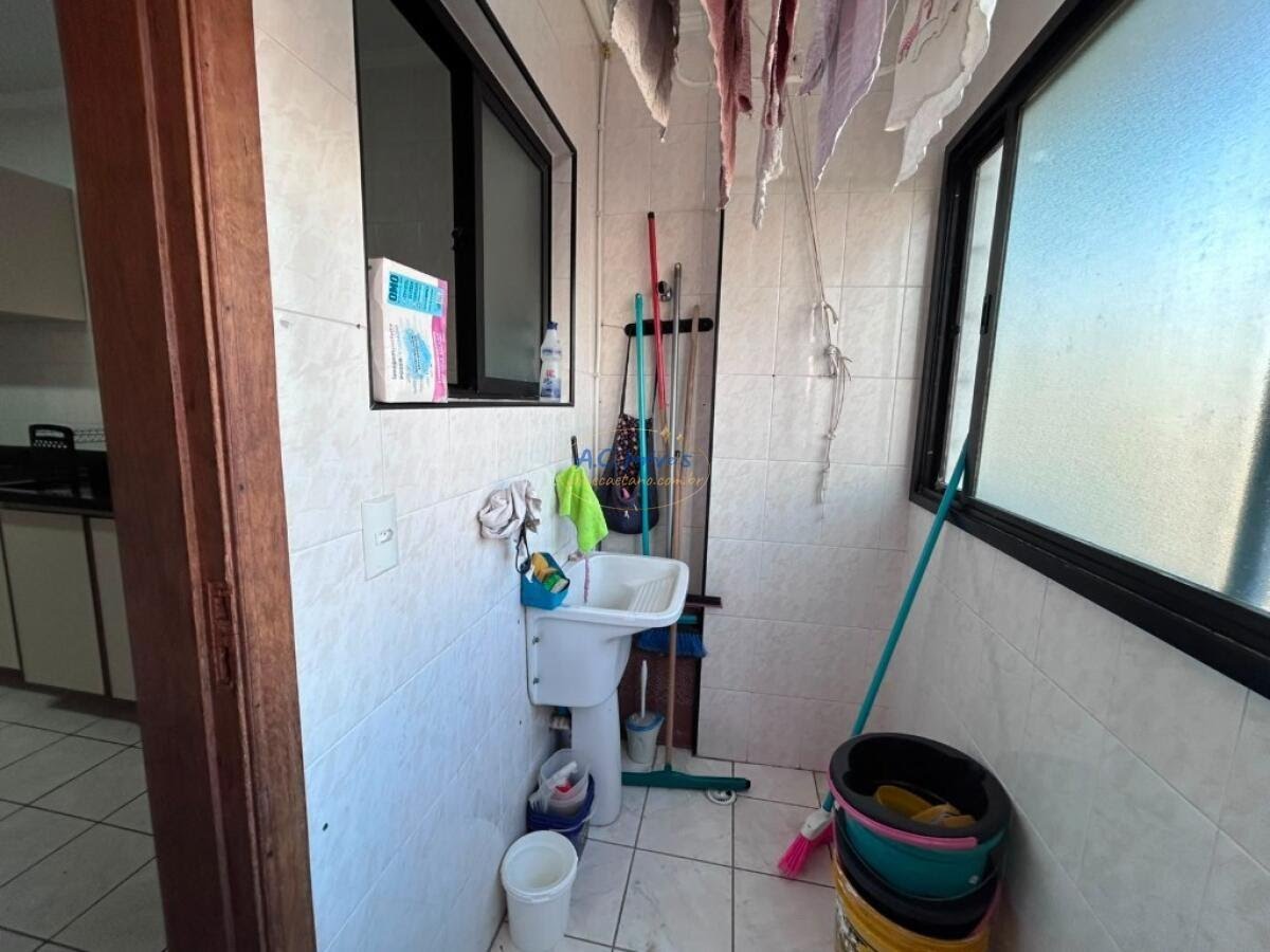 Apartamento à venda com 2 quartos, 1 suíte, 1 vaga e 82m² no Vila Tupi, Praia Grande (SP) — foto 10 de 17