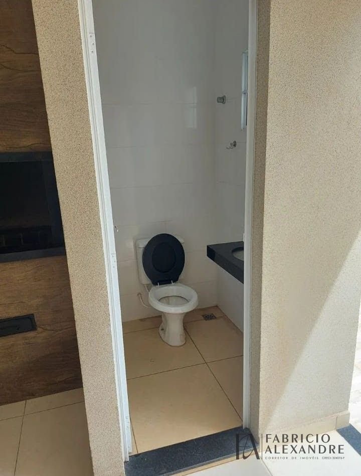 Casa à venda com 3 quartos, 1 suíte, 2 vagas e 120m² no Residencial Ary Attab, São José do Rio Preto (SP) — foto 3 de 21