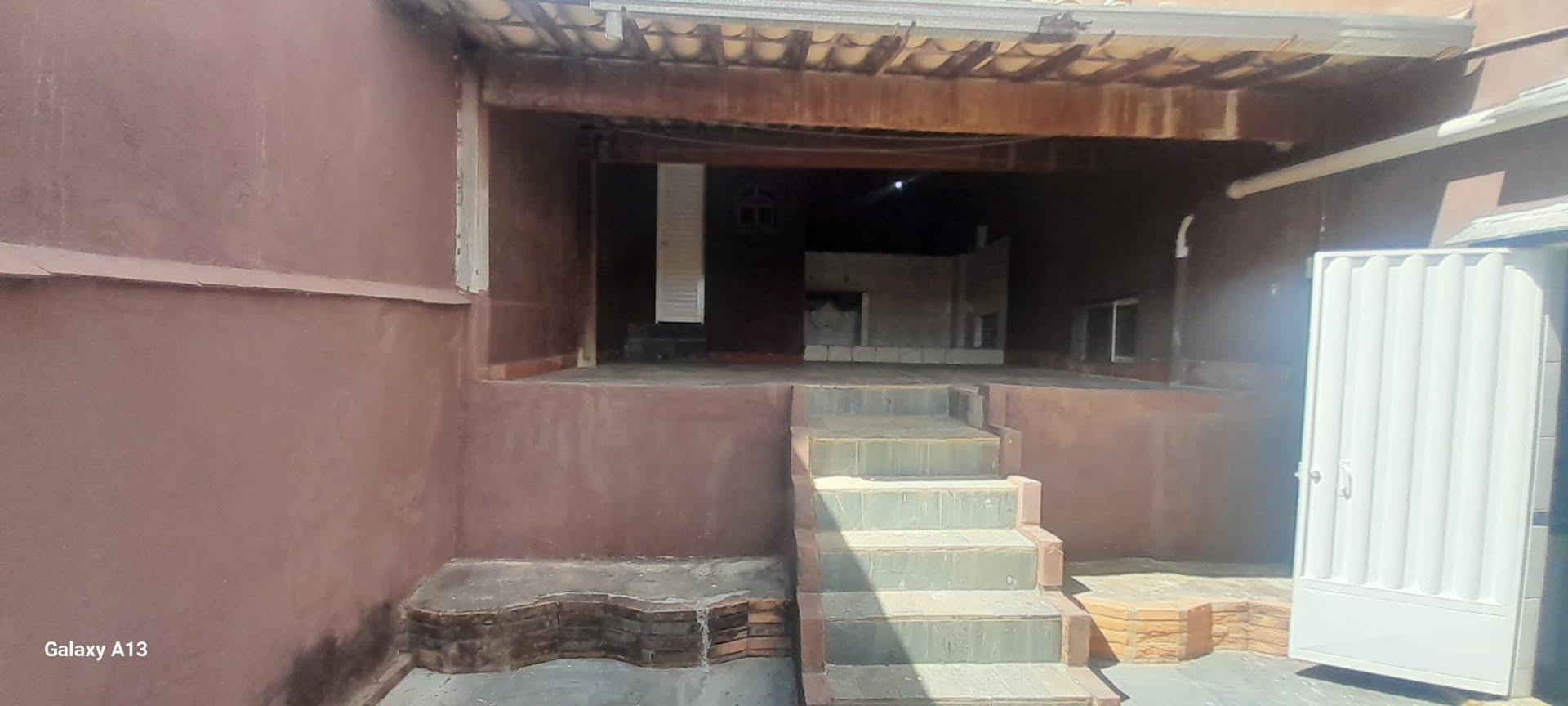 Casa para alugar com 2 quartos, 1 banheiro e 110m² no Etelvina Carneiro, Belo Horizonte (MG) — foto 8 de 21