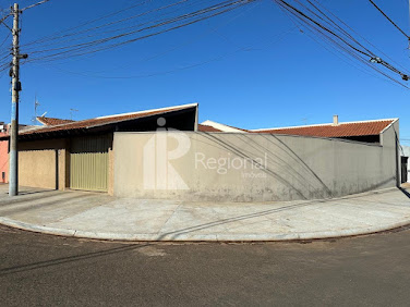 Casa em Conjunto Habitacional Hugo Lacorte Vitalle II - Jaboticabal, SP