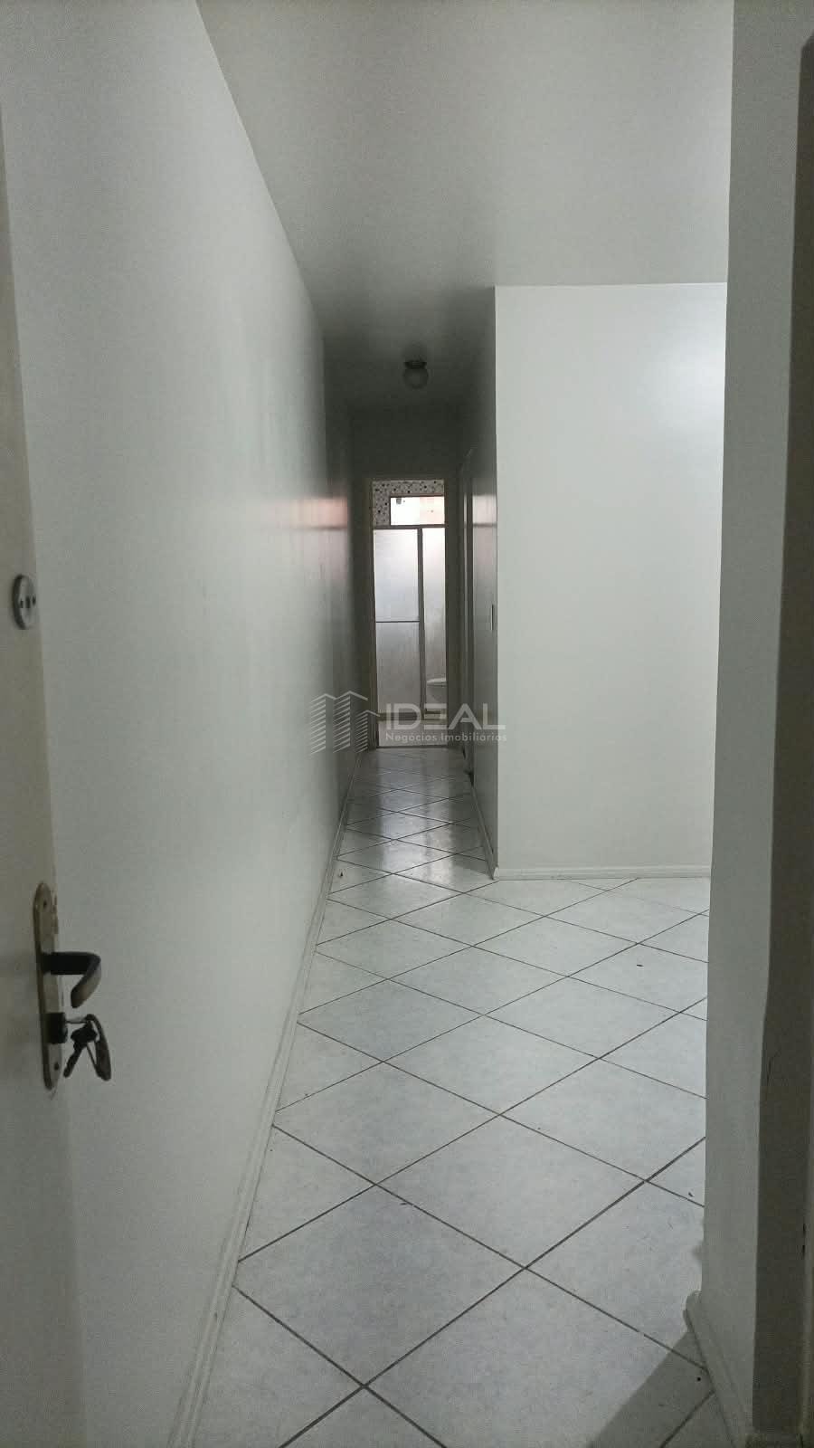 Apartamento à venda com 2 quartos, 1 banheiro, 1 vaga e 55m² no Parque Joao Maria, Campos dos Goytacazes (RJ) — foto 3 de 11