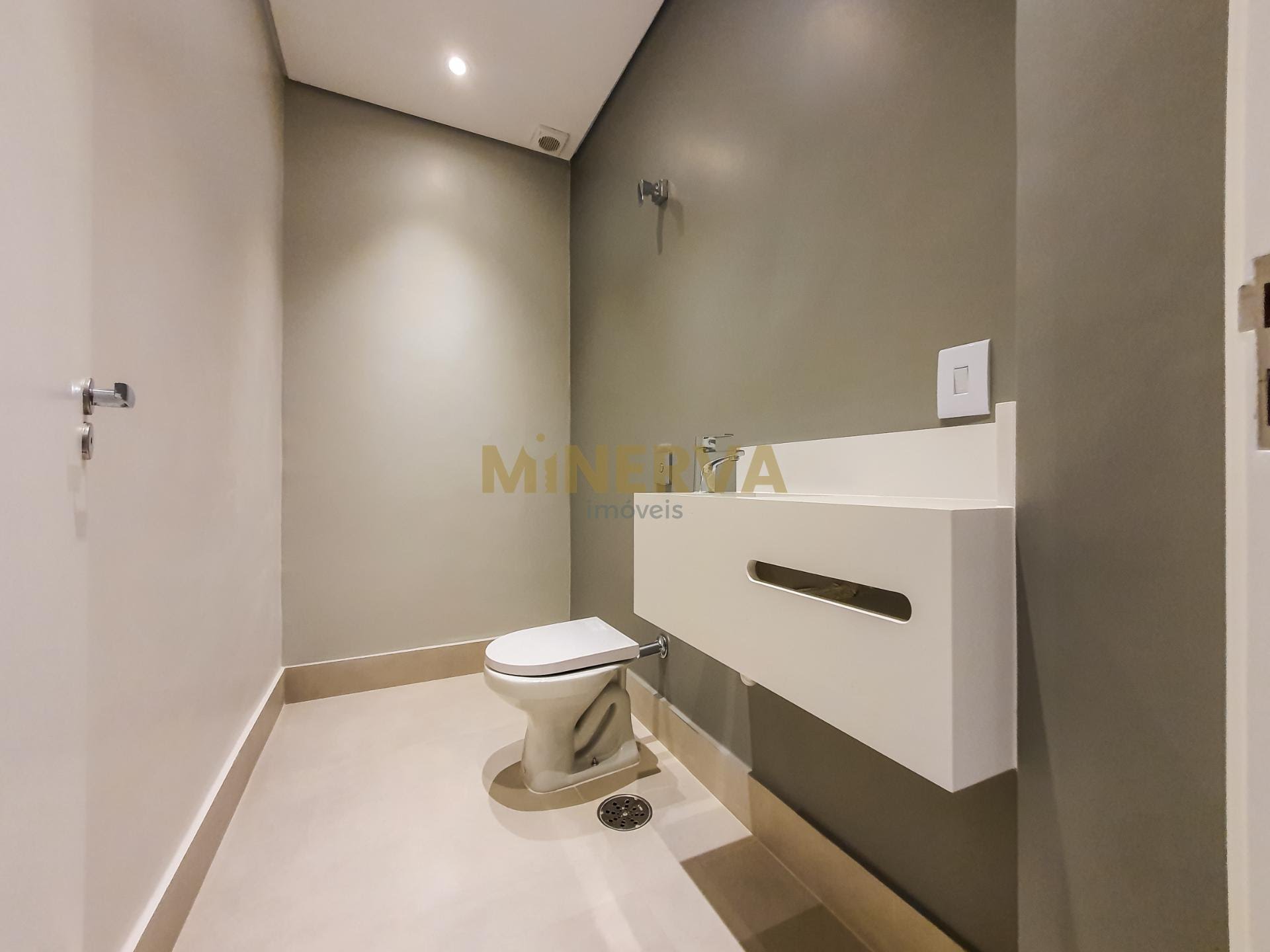 Apartamento à venda com 3 quartos, 2 suítes, 2 vagas e 243m² no Jardim Paulista, São Paulo (SP) — foto 24 de 28