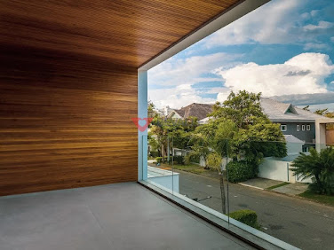 Casa de luxo em Barra da Tijuca - RJ: 860m², 6 quartos, 5 suítes, 7 banheiros - venda e locação