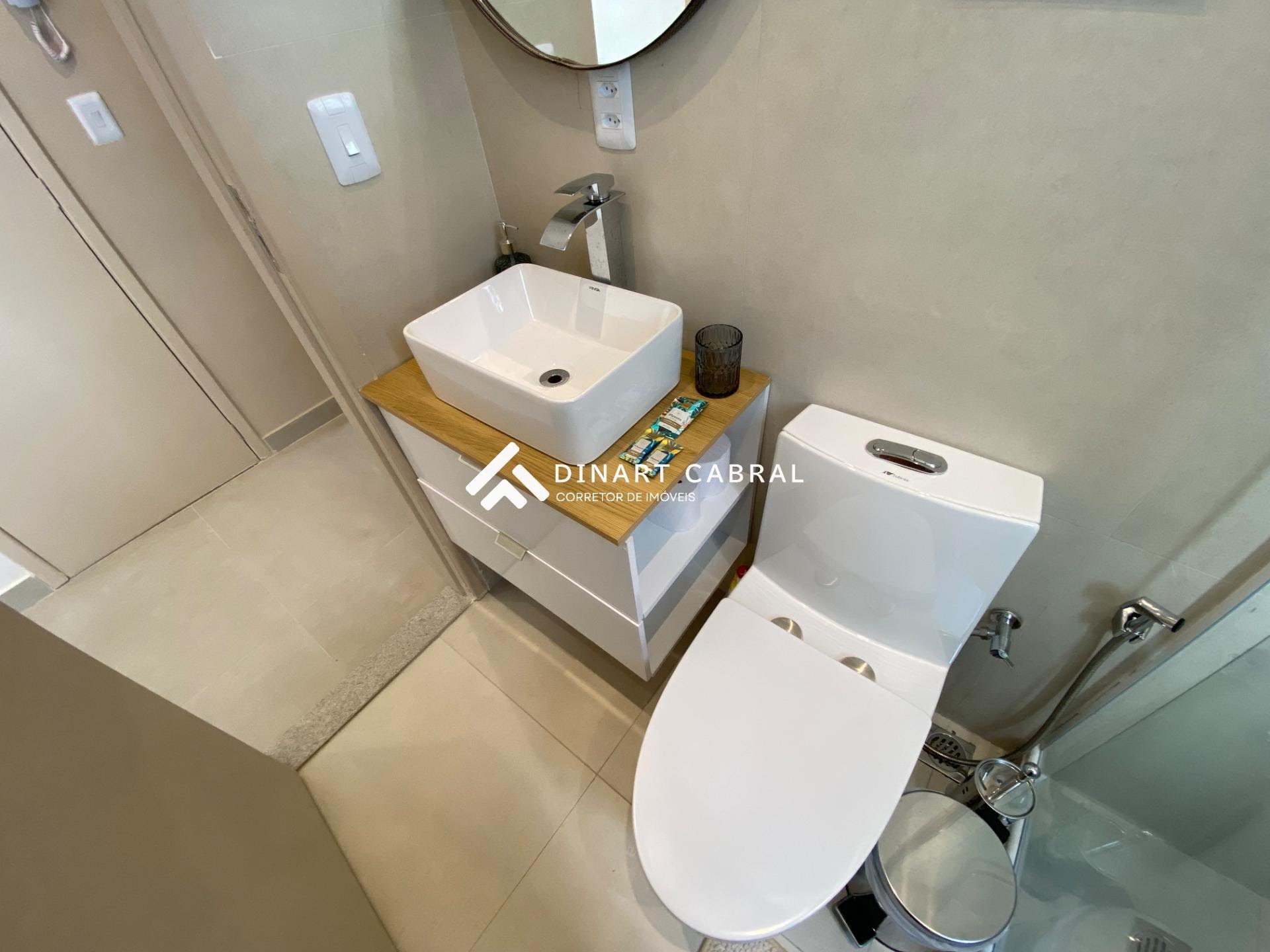 Apartamento à venda com 2 quartos, 1 suíte e 84m² no Copacabana, Rio de Janeiro (RJ) — foto 24 de 30