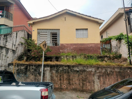 Terreno aclive