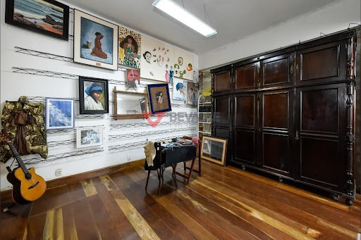 Casa à venda na Gávea: 350m², 5 quartos, 2 vagas