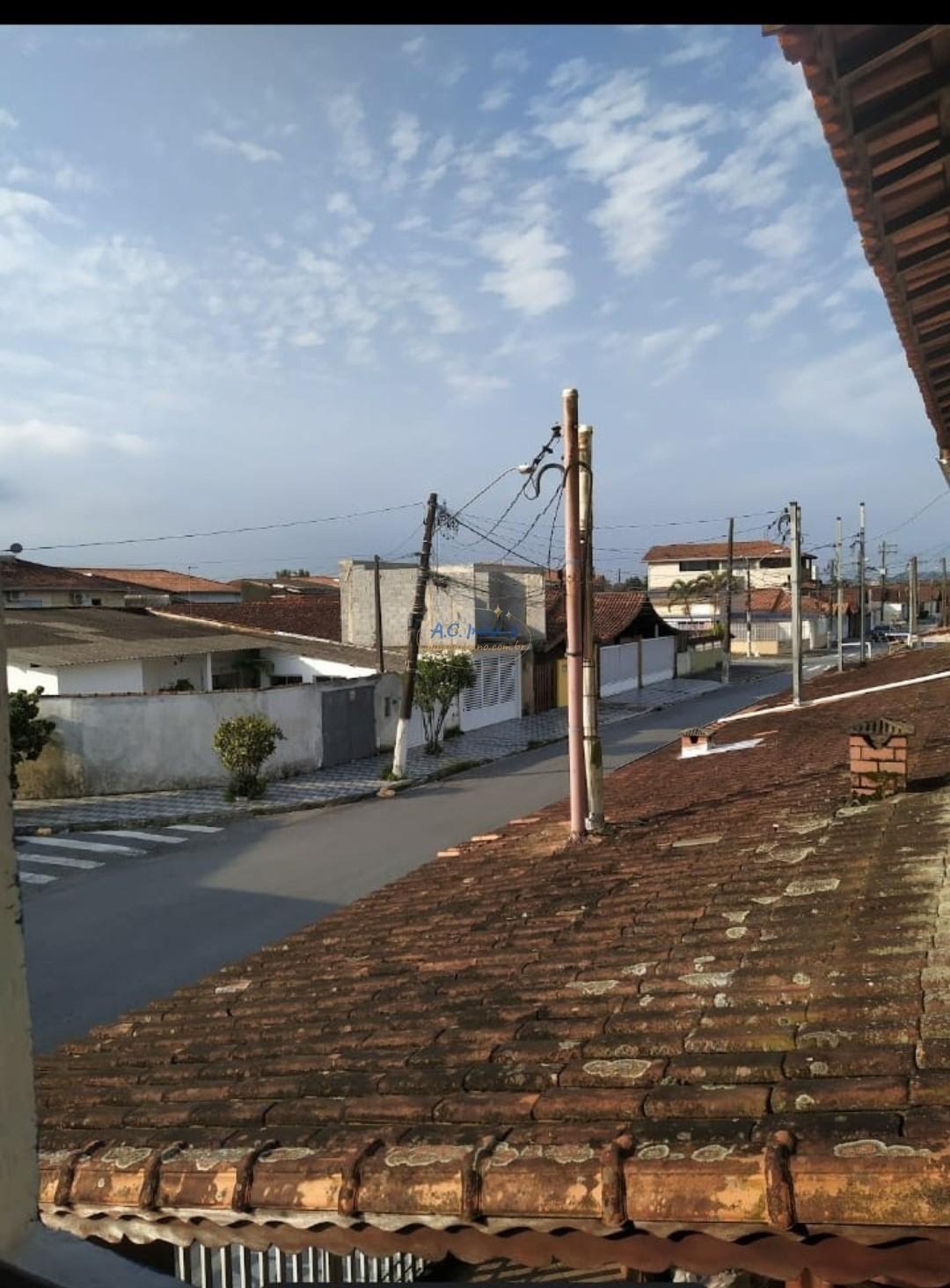 Casa à venda com 3 quartos, 1 suíte, 2 vagas e 90m² no Vila Tupi, Praia Grande (SP) — foto 19 de 21