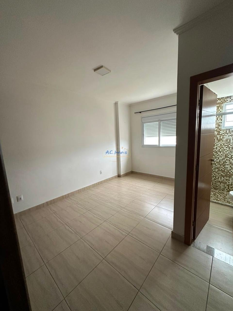 Apartamento à venda com 2 quartos, 1 suíte, 1 vaga e 77m² no Vila Caiçara, Praia Grande (SP) — foto 8 de 27