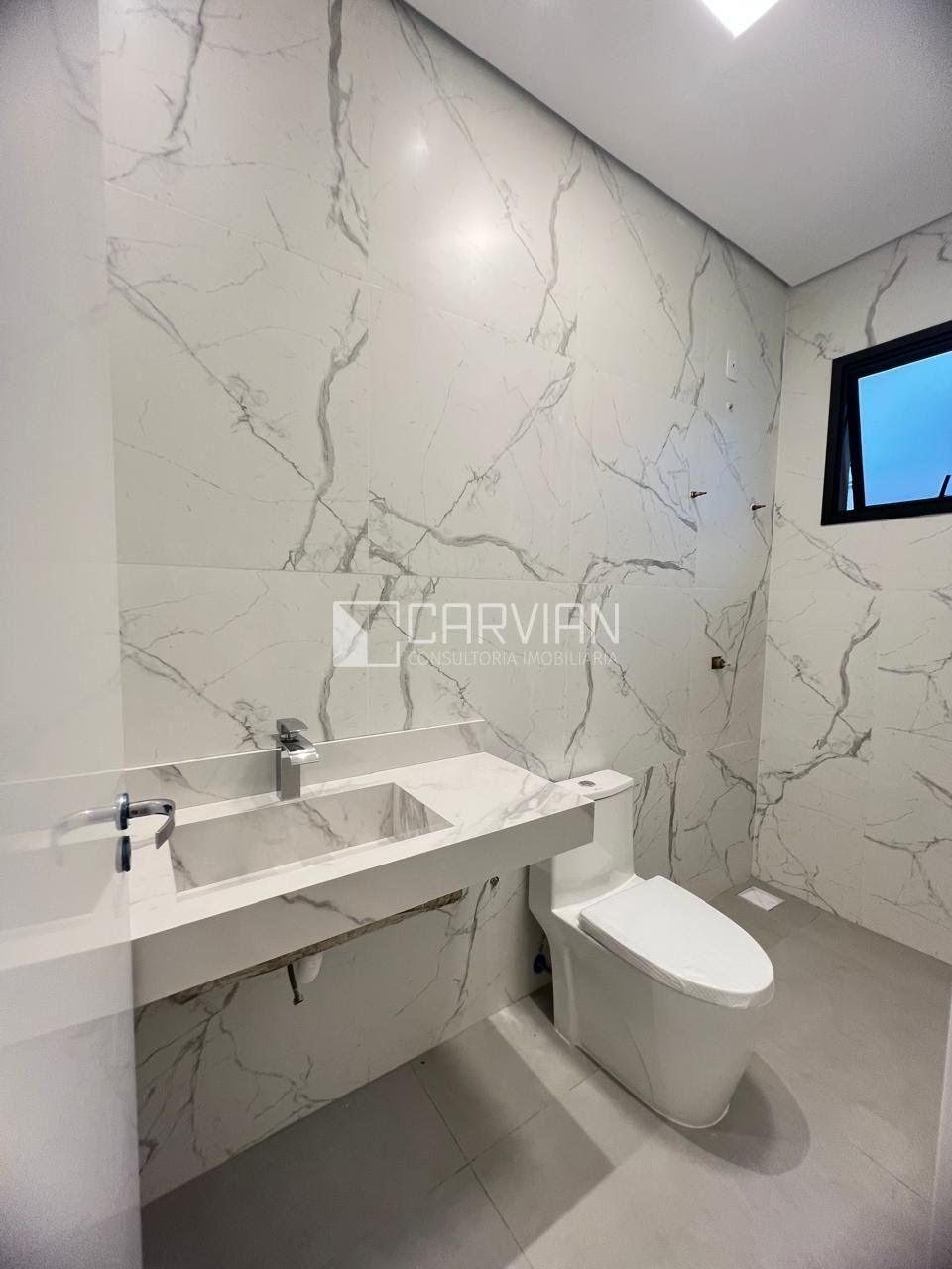 Casa à venda com 3 quartos, 3 suítes e 300m² no Bomfim Paulista, Ribeirão Preto (SP) — foto 8 de 25