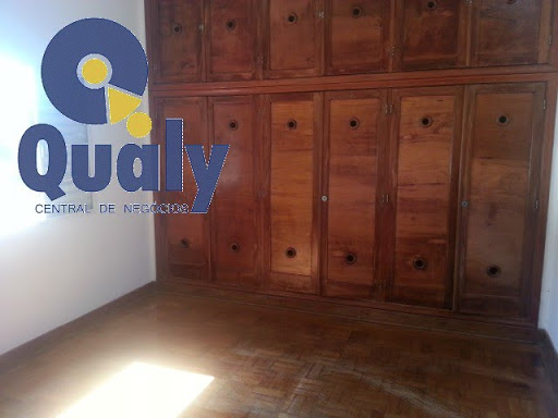 quartos com armários