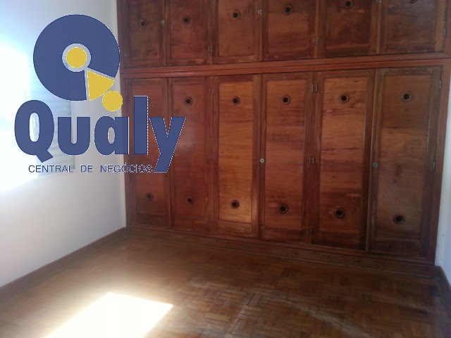 quartos com armários