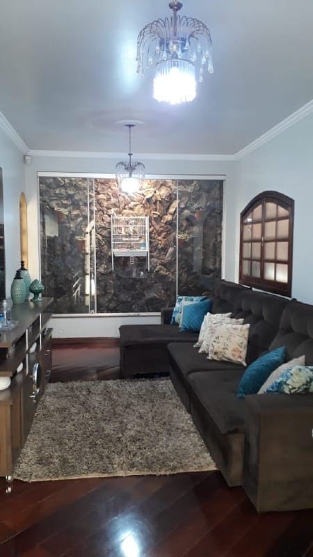 casa-a-venda-3-quartos-3-suites-2-vagas-tibery-ube