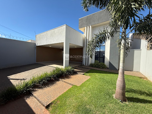 Casa em Loteamento Jardins Florença  -  Catalão
