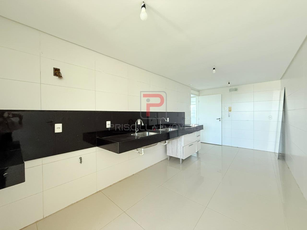 Apartamento à venda com 4 quartos, 4 suítes, 3 vagas e 230m² no Intermares, Cabedelo (PB) — foto 8 de 28