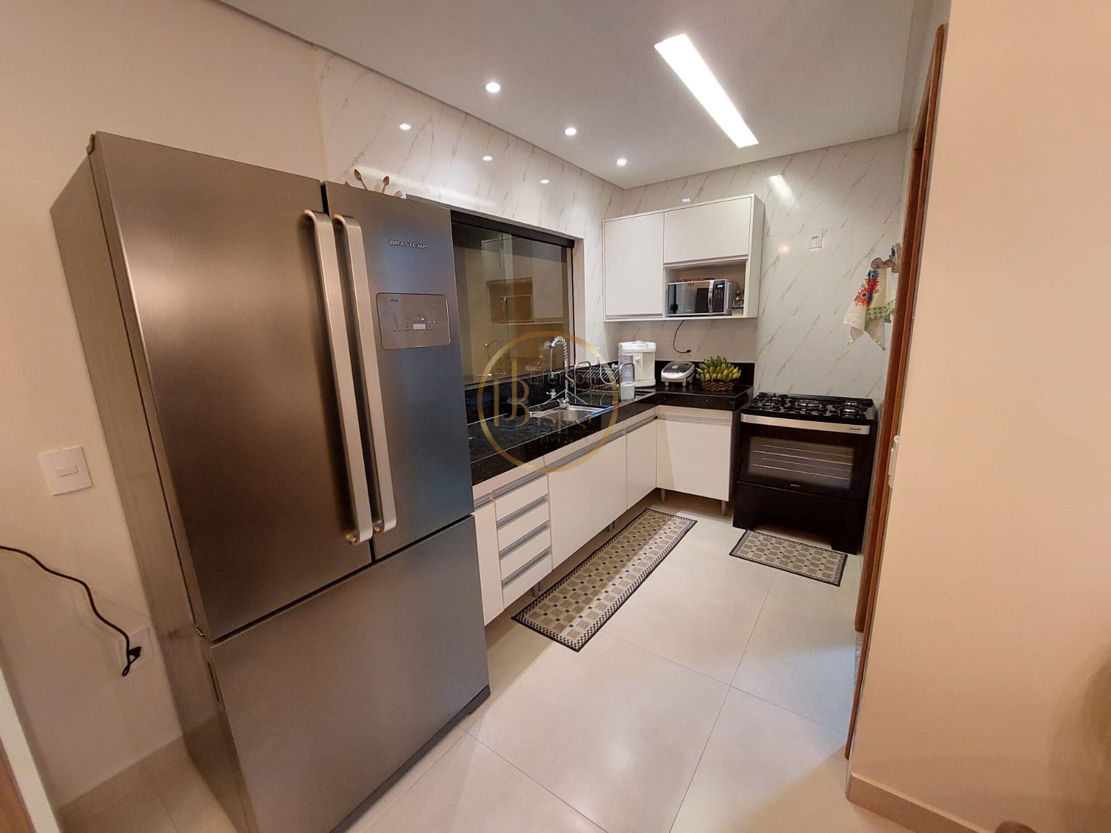 Casa à venda com 3 quartos, 2 banheiros, 2 vagas e 116m² no Tabapiri, Porto Seguro — foto principal