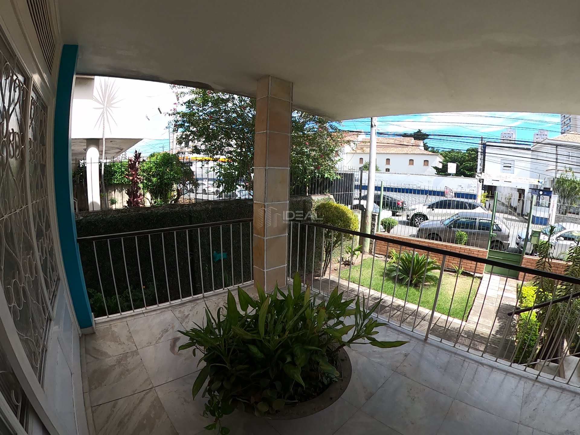 Casa de 3 quartos linear para venda no Centro - Campos dos Goytacazes, RJ