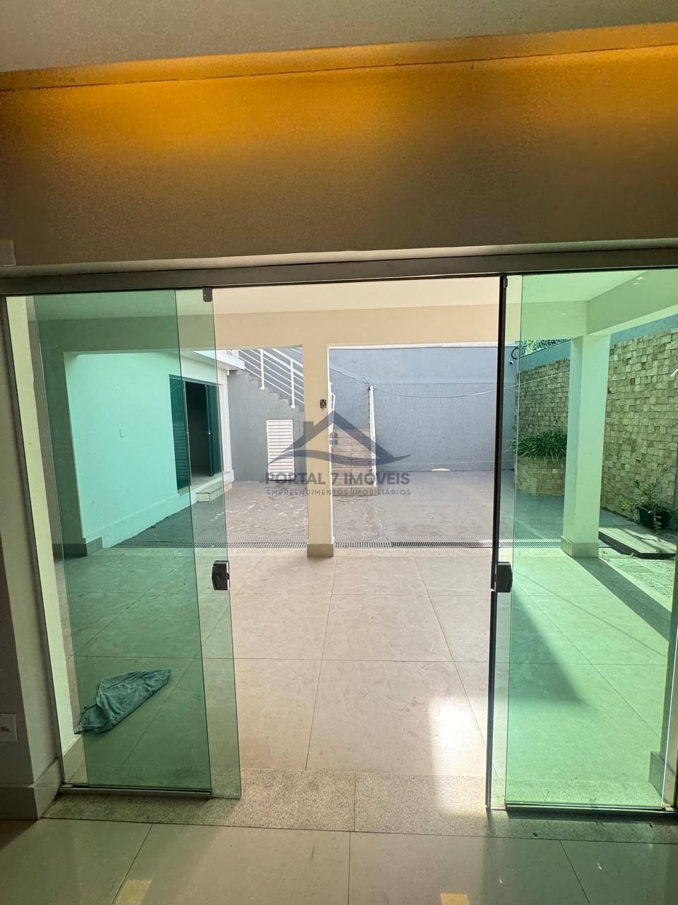 Casa à venda com 5 quartos, 2 suítes, 3 vagas e 230m² no Jardim Arizona, Sete Lagoas (MG) — foto 11 de 26