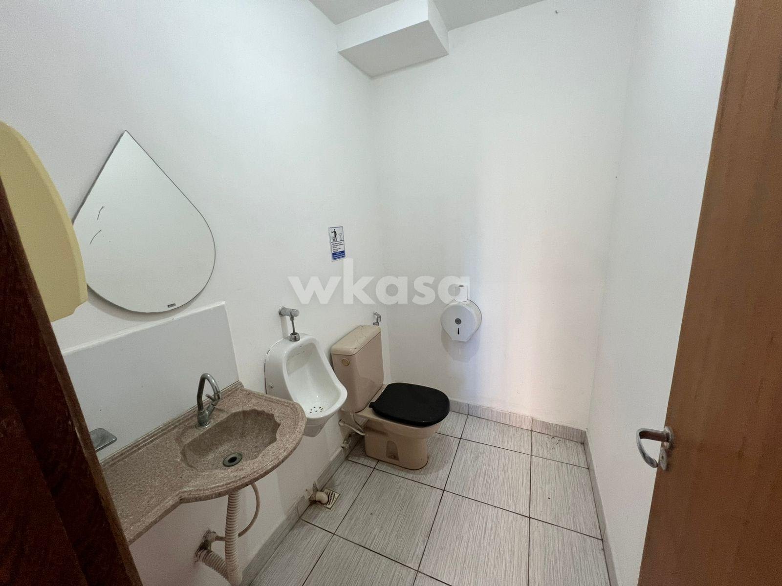 Comercial à venda com 6 banheiros, 1 vaga e 600m² no Parque Residencial Laranjeiras, Serra (ES) — foto 28 de 30