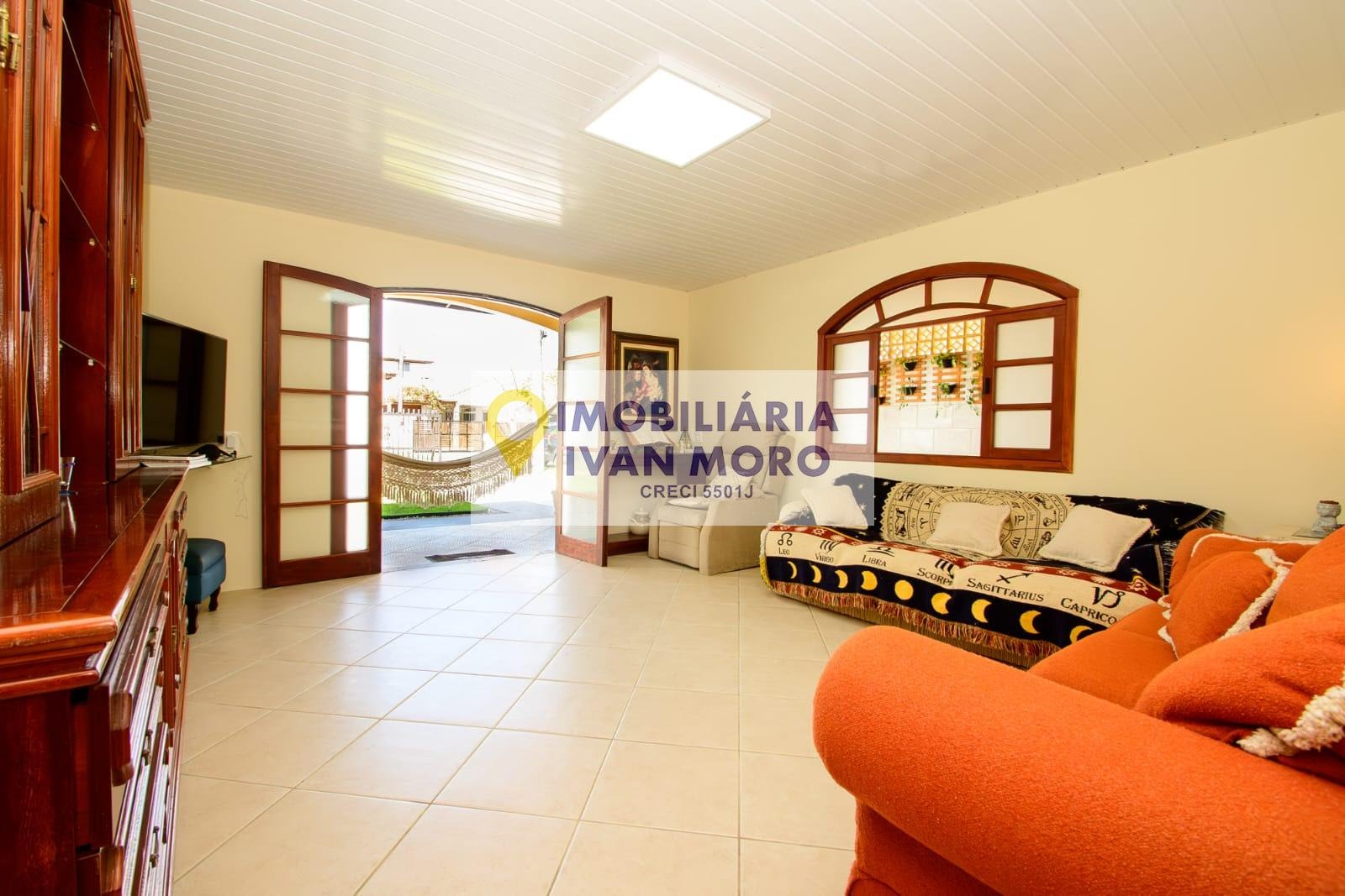 Casa para alugar com 4 quartos, 1 suíte e 3 vagas no Daniela, Florianópolis (SC) — foto 11 de 25