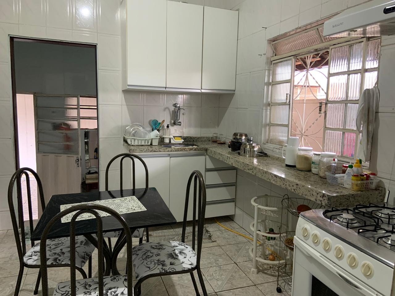 Casa à venda com 3 quartos, 1 banheiro, 3 vagas e 309m² no Mantiqueira, Belo Horizonte (MG) — foto 3 de 13