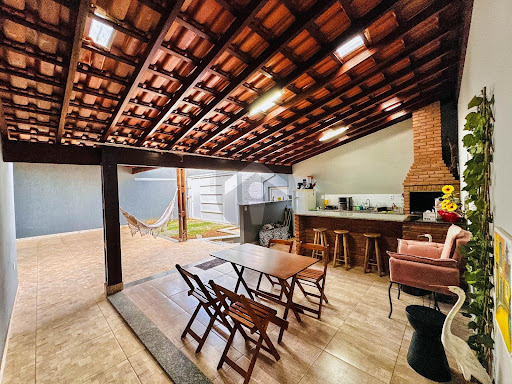 Casa à venda e locação em Mont Serrat, Alfenas | 230m²