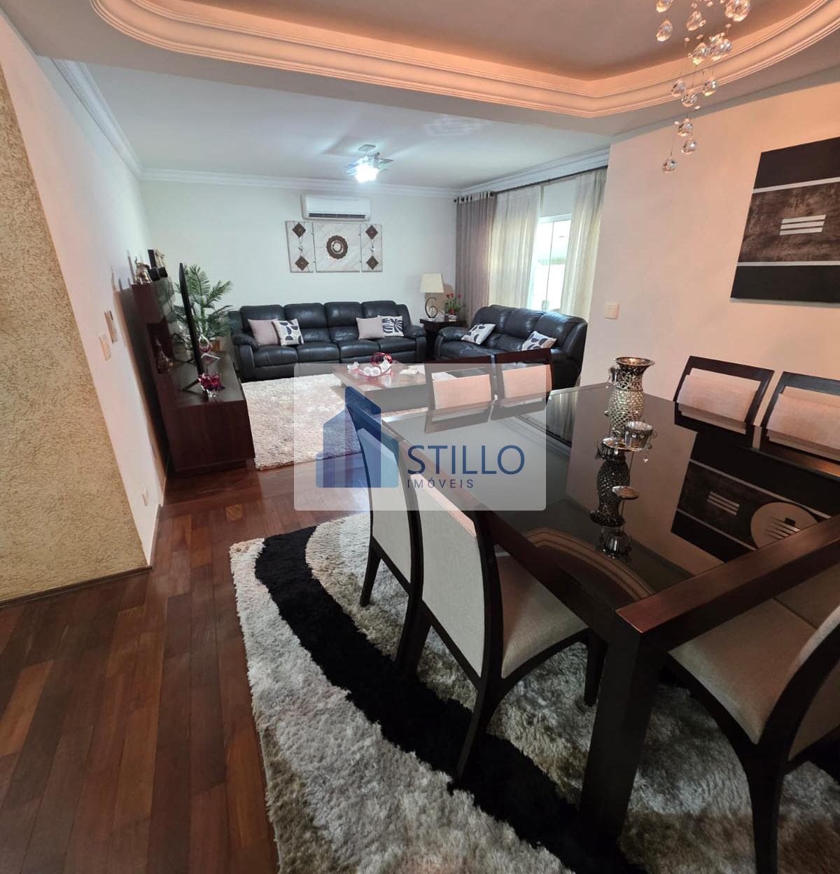 Casa à venda com 3 quartos, 1 suíte, 4 vagas e 275m² no Jardim Textil, São Paulo (SP) — foto 2 de 13
