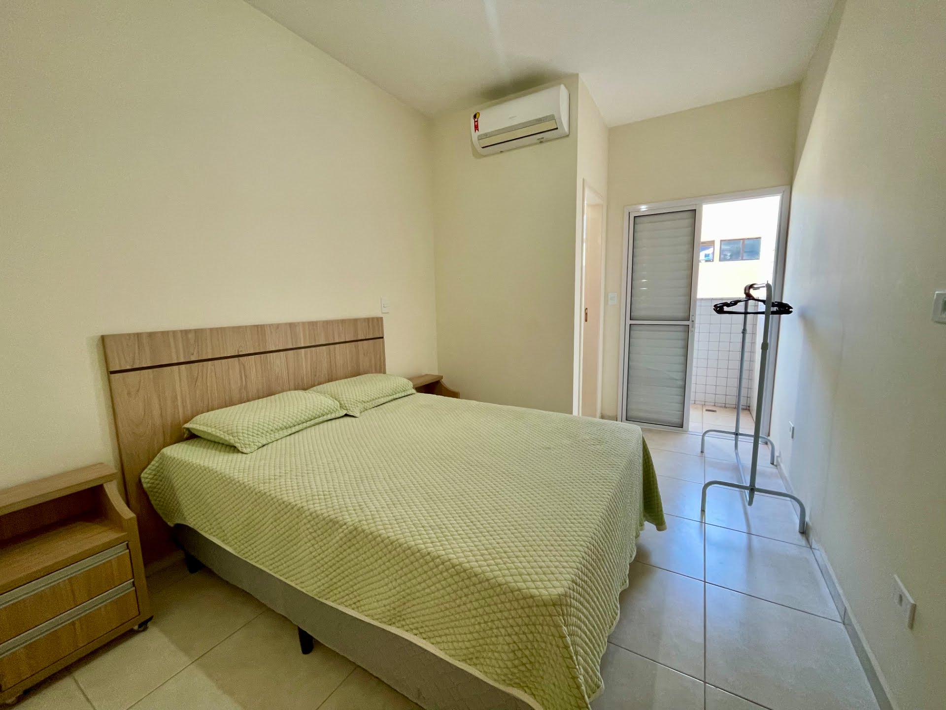Apartamento à venda com 3 quartos, 1 suíte, 2 vagas e 100m² no Itaguá, Ubatuba (SP) — foto 7 de 12