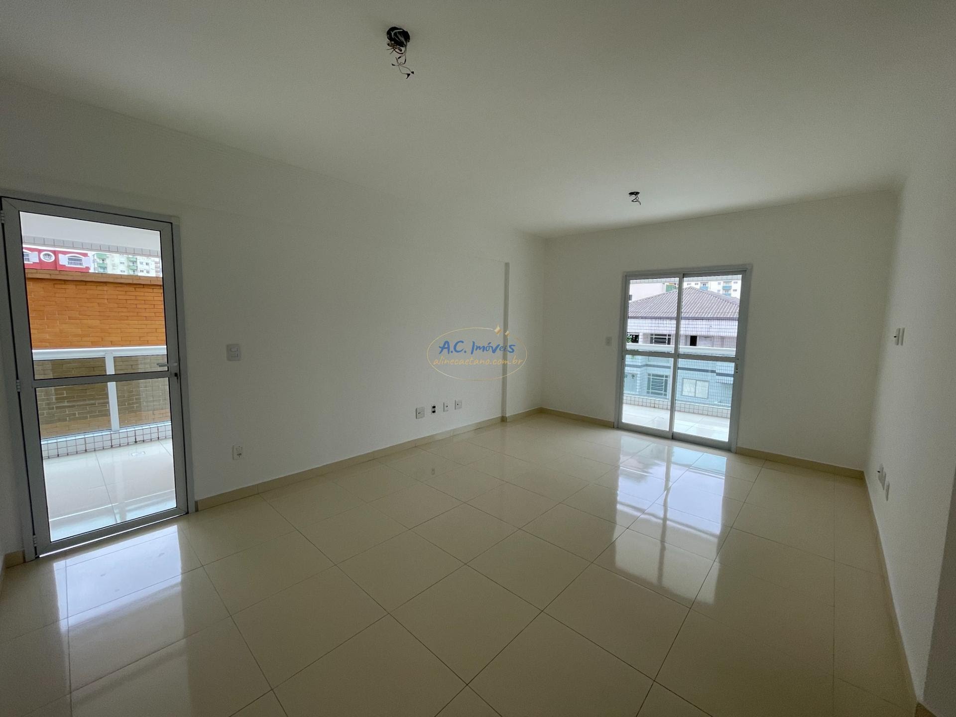Apartamento para alugar com 3 quartos, 3 suítes, 2 vagas e 163m² no Vila Tupi, Praia Grande (SP) — foto 10 de 30